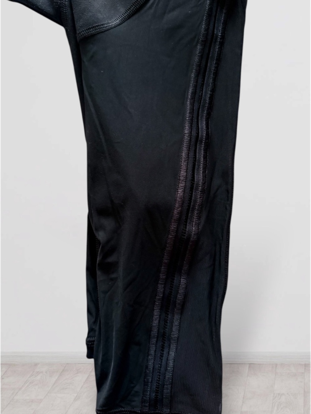 Athleta Black High Rise Leggings Size M Zip Detail Activewear - Picture 4 of 5